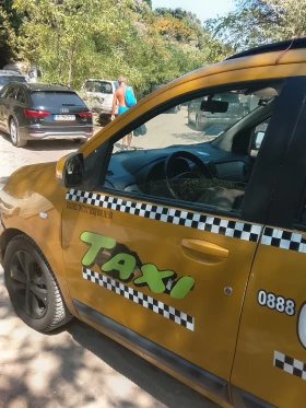 Dacia Lodgy 1.6, снимка 11