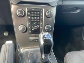 Volvo V40 Cross Country 2.0D-120кс, снимка 9 - Автомобили и джипове - 53636849
