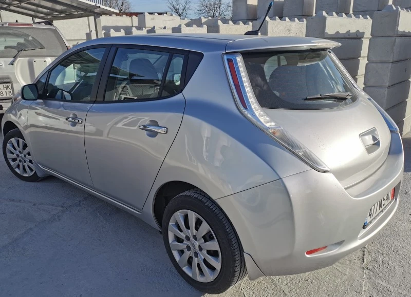 Nissan Leaf  24 kw, снимка 2 - Автомобили и джипове - 45837782