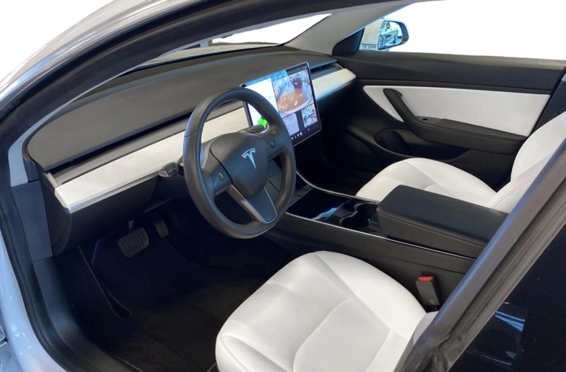 Tesla Model 3  4х4 Европейска Гаранция, снимка 5 - Автомобили и джипове - 46417990