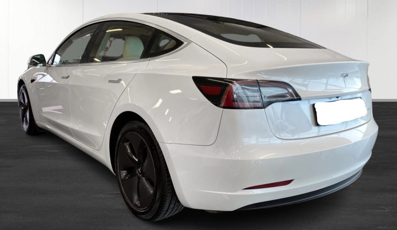 Tesla Model 3  4х4 Европейска Гаранция, снимка 3 - Автомобили и джипове - 46417990