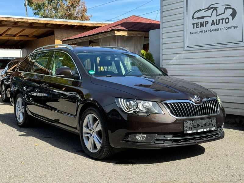 Skoda Superb 2.0TDI* 170к.с* СЕРВИЗНА КНИЖКА С ПЪЛНА ИСТОРИЯ , снимка 3 - Автомобили и джипове - 47522775