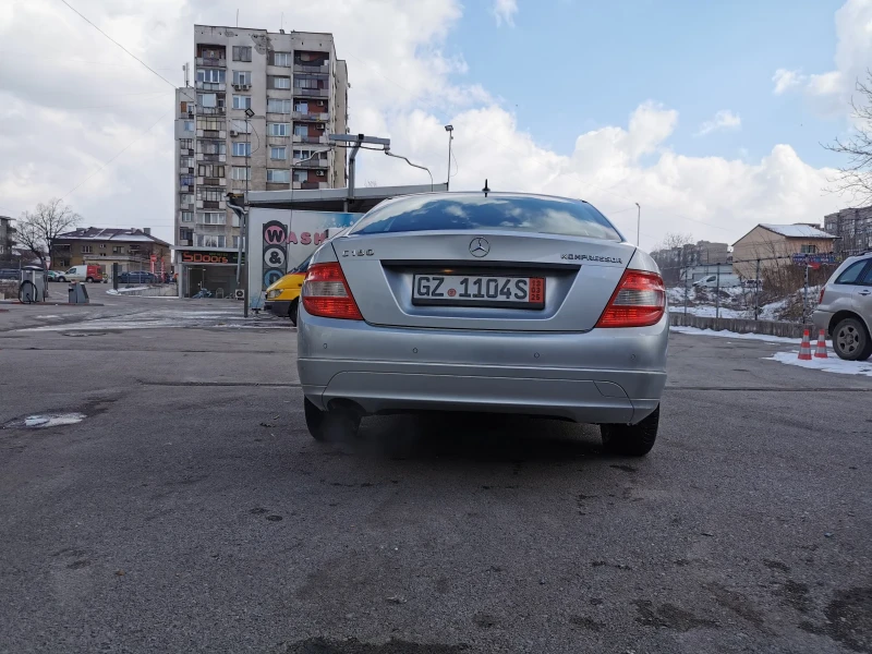 Mercedes-Benz C 180  kompressor, снимка 8 - Автомобили и джипове - 49196664