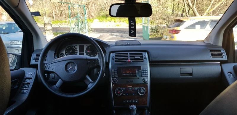 Mercedes-Benz B 200 B200, снимка 9 - Автомобили и джипове - 49590038