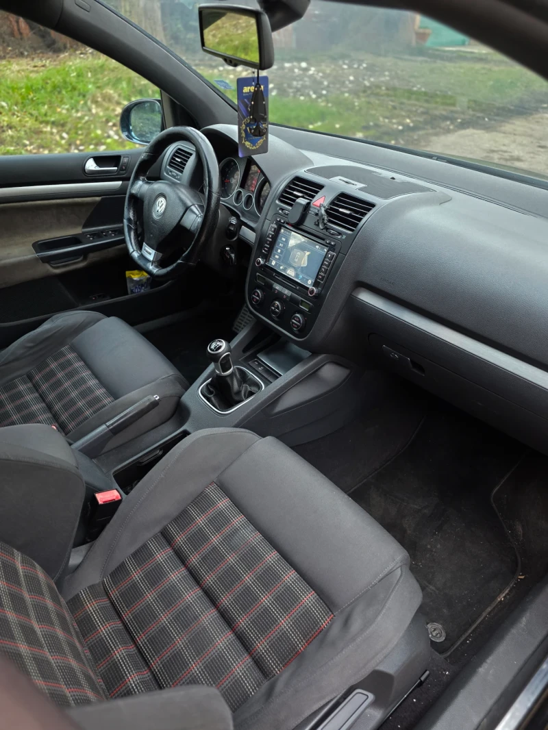 VW Golf 2.0Т ТОП ЦЕНА, снимка 12 - Автомобили и джипове - 53020105