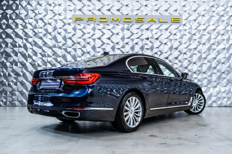 BMW 730 d xDrive* Pano* 360, снимка 4 - Автомобили и джипове - 53243190