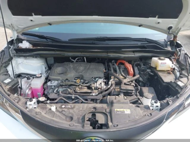 Toyota Sienna  - изображение 9