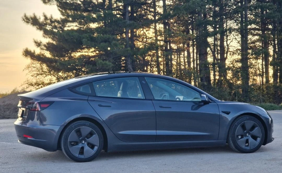 Tesla Model 3  4х4 Европейска Гаранция - изображение 9