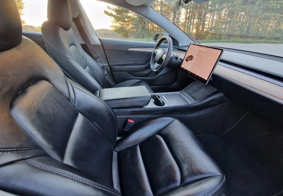 Tesla Model 3  44   | Mobile.bg   13