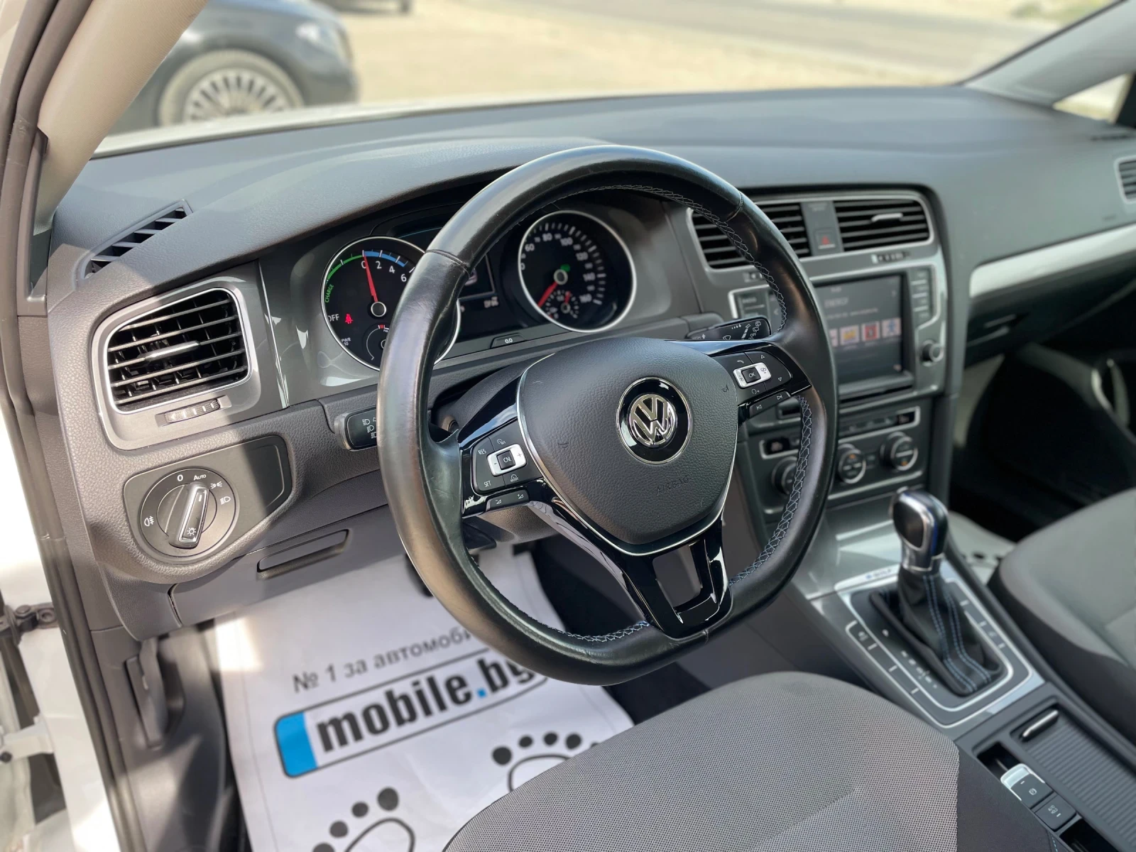 VW Golf e-Golf | Mobile.bg — изображение 11