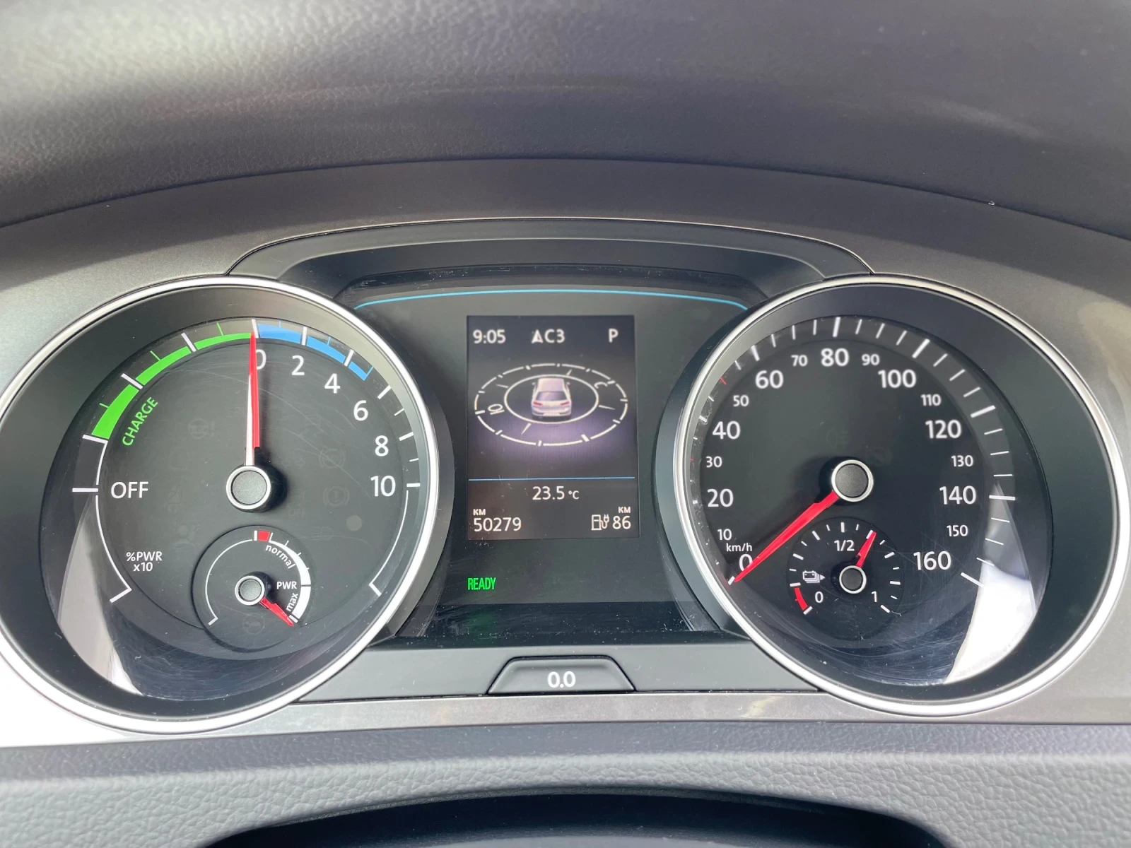 VW Golf e-Golf | Mobile.bg — изображение 14