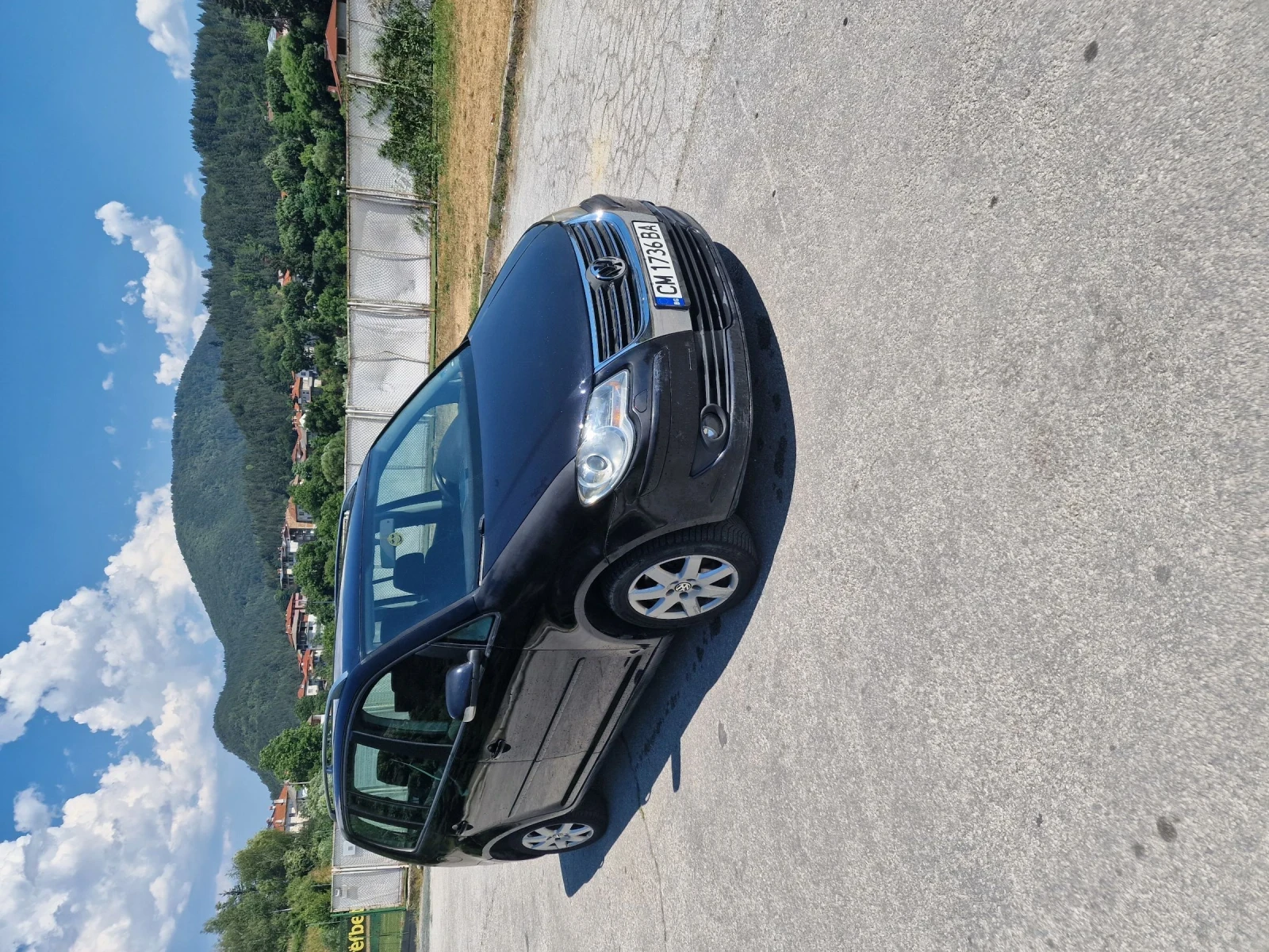 VW Touran 1.9к 105к.с. - изображение 2