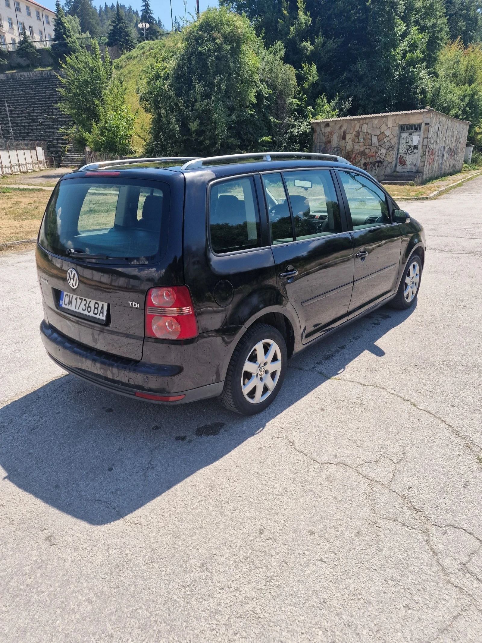 VW Touran 1.9к 105к.с. - изображение 3