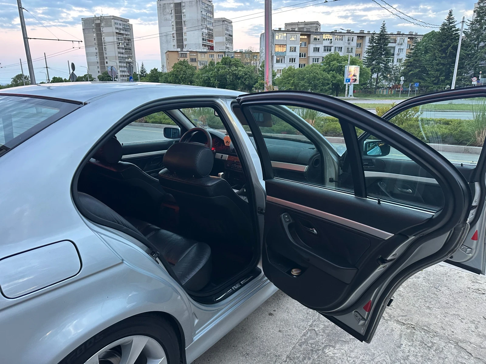 BMW 528  - изображение 10