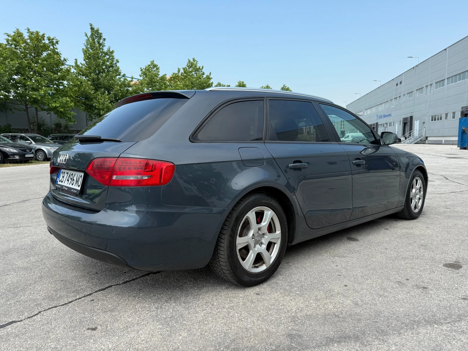 Audi A4 2.0d 143 к.с. - изображение 4