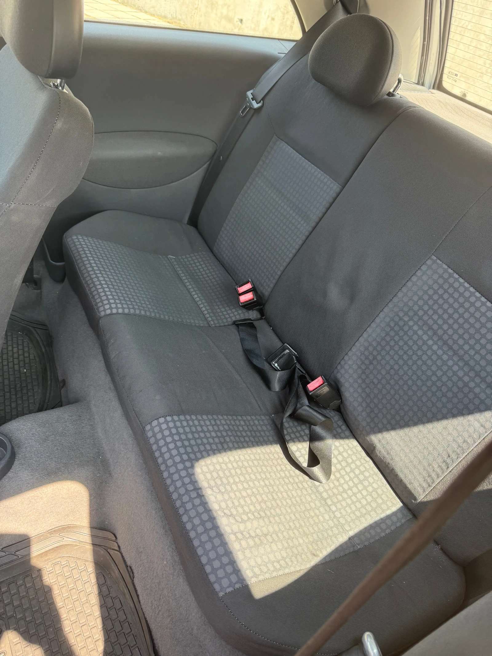 Opel Corsa  - изображение 9