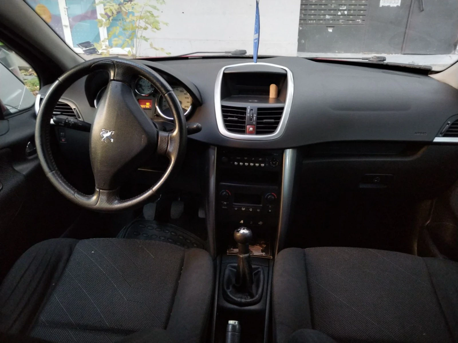 Peugeot 207 1.6HDI | Mobile.bg — изображение 8