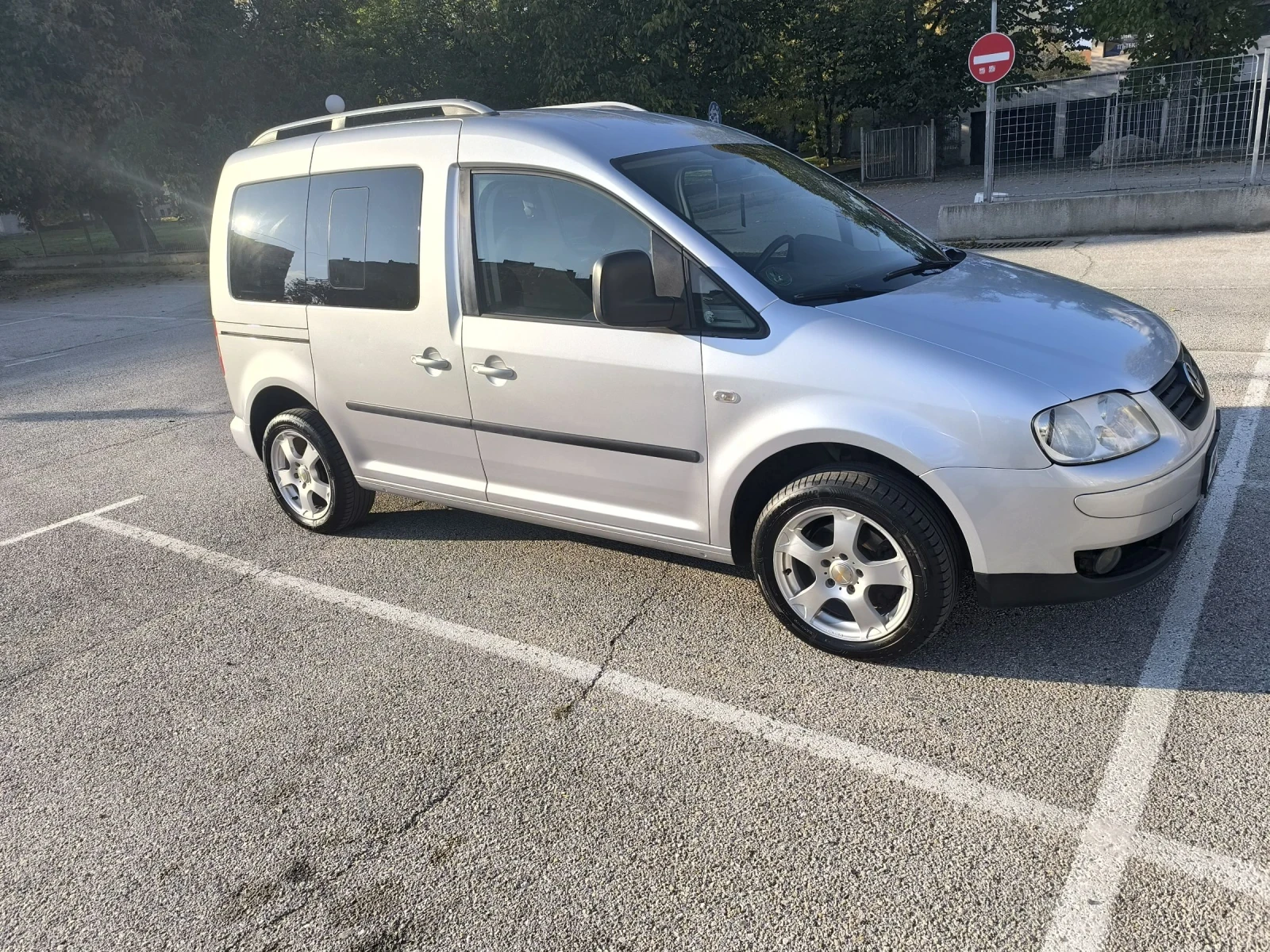 VW Caddy 1.9TDI | Mobile.bg — изображение 2