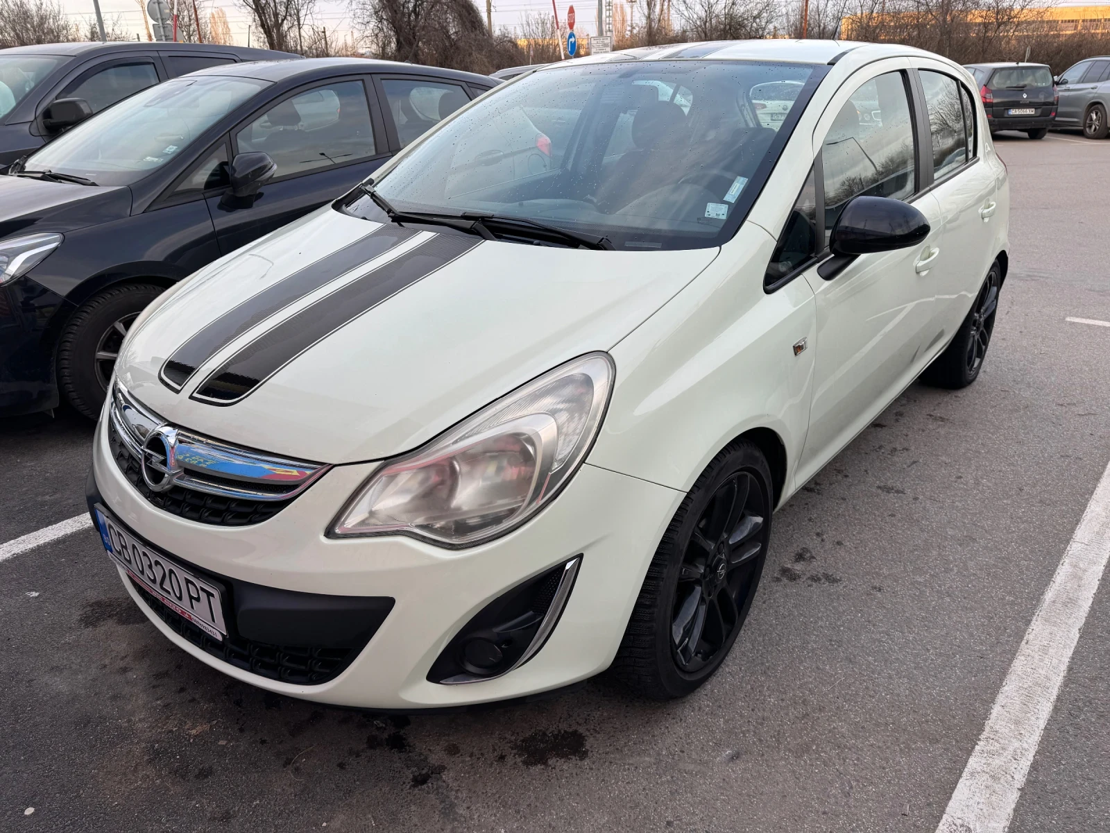 Opel Corsa 1.4, снимка 2 - Автомобили и джипове - 53762461