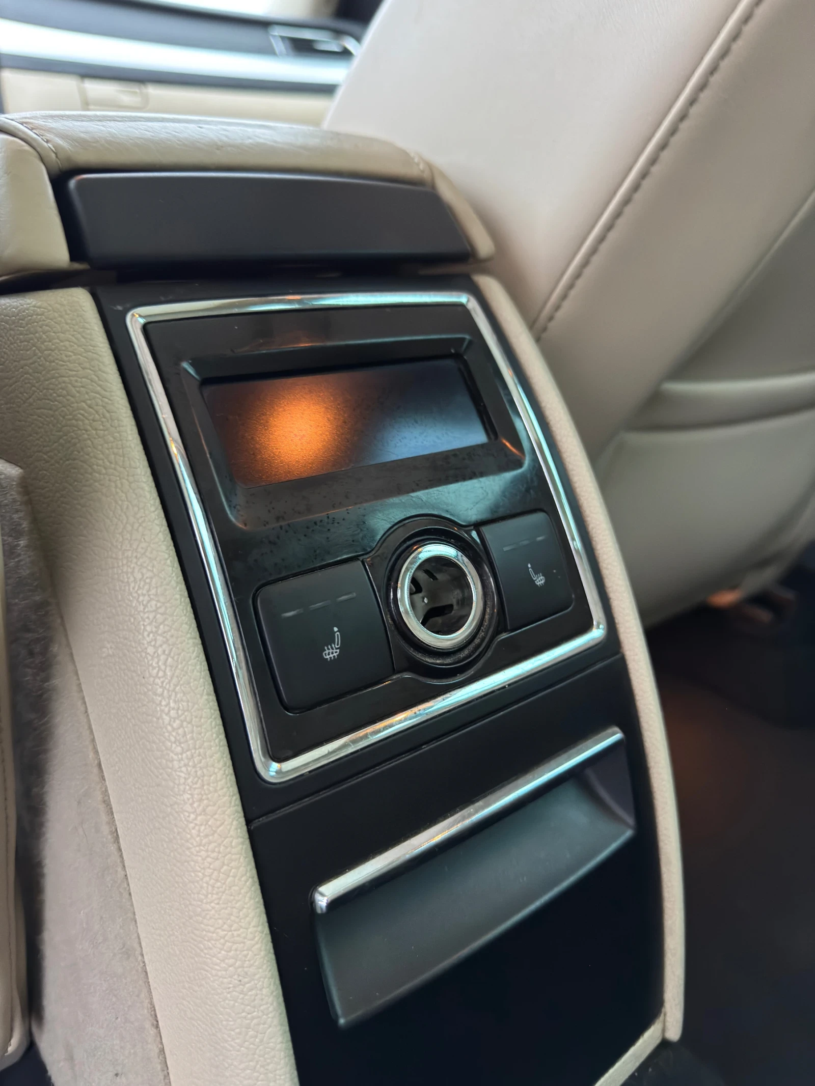 Skoda Superb 4x4, снимка 8 - Автомобили и джипове - 54102800