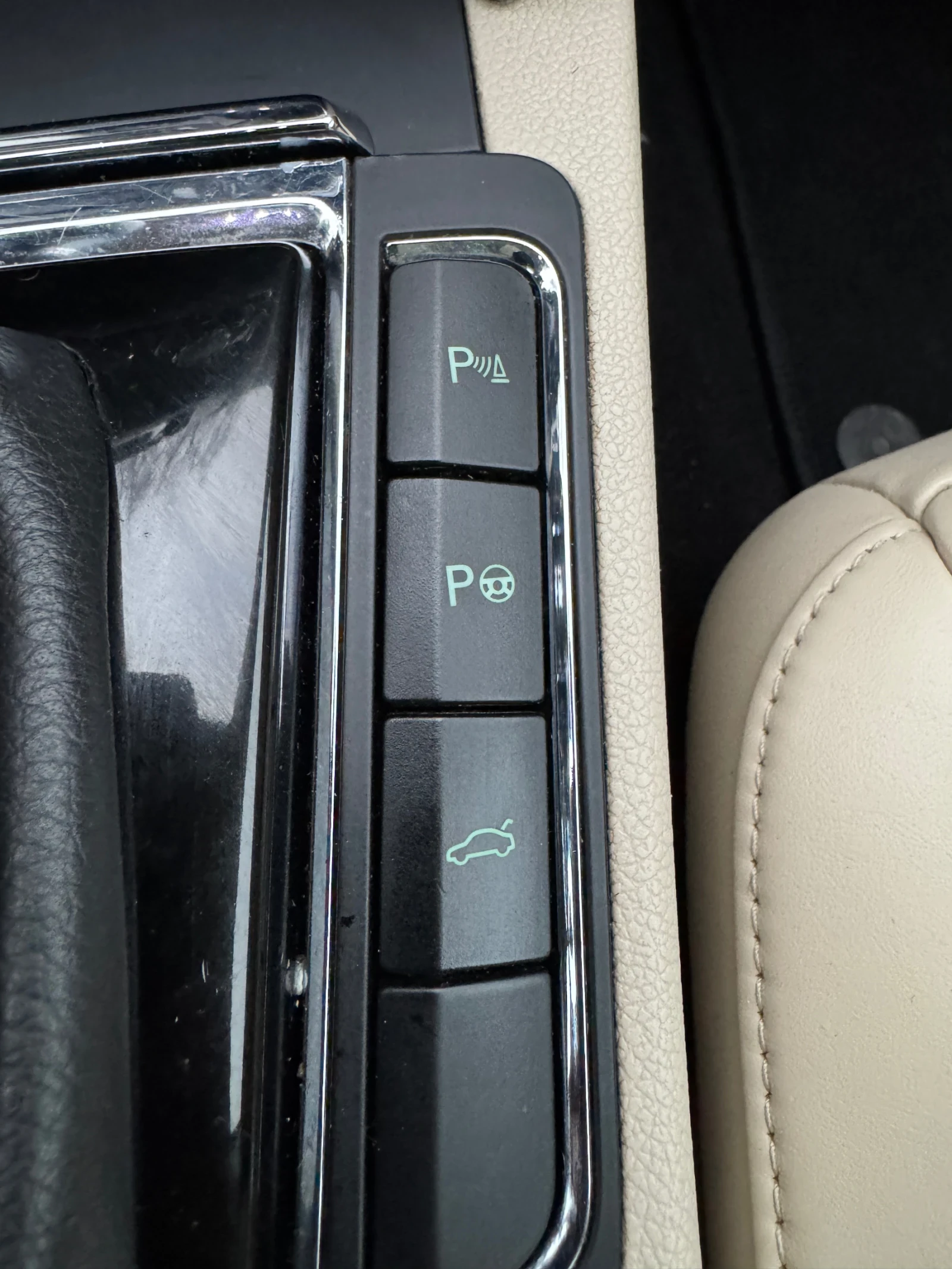 Skoda Superb 4x4, снимка 14 - Автомобили и джипове - 54102800