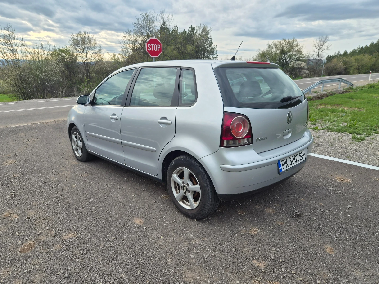 VW Polo 16V, снимка 6 - Автомобили и джипове - 54335355
