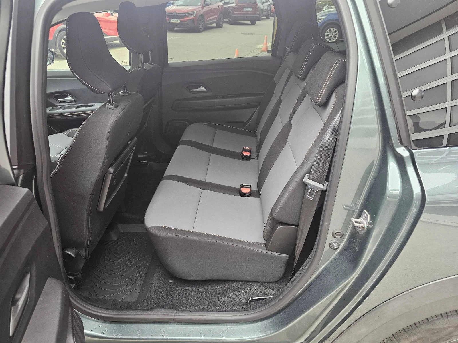 Dacia Jogger 1.0 TCe 90 Stop&Start LPG, снимка 17 - Автомобили и джипове - 54467574