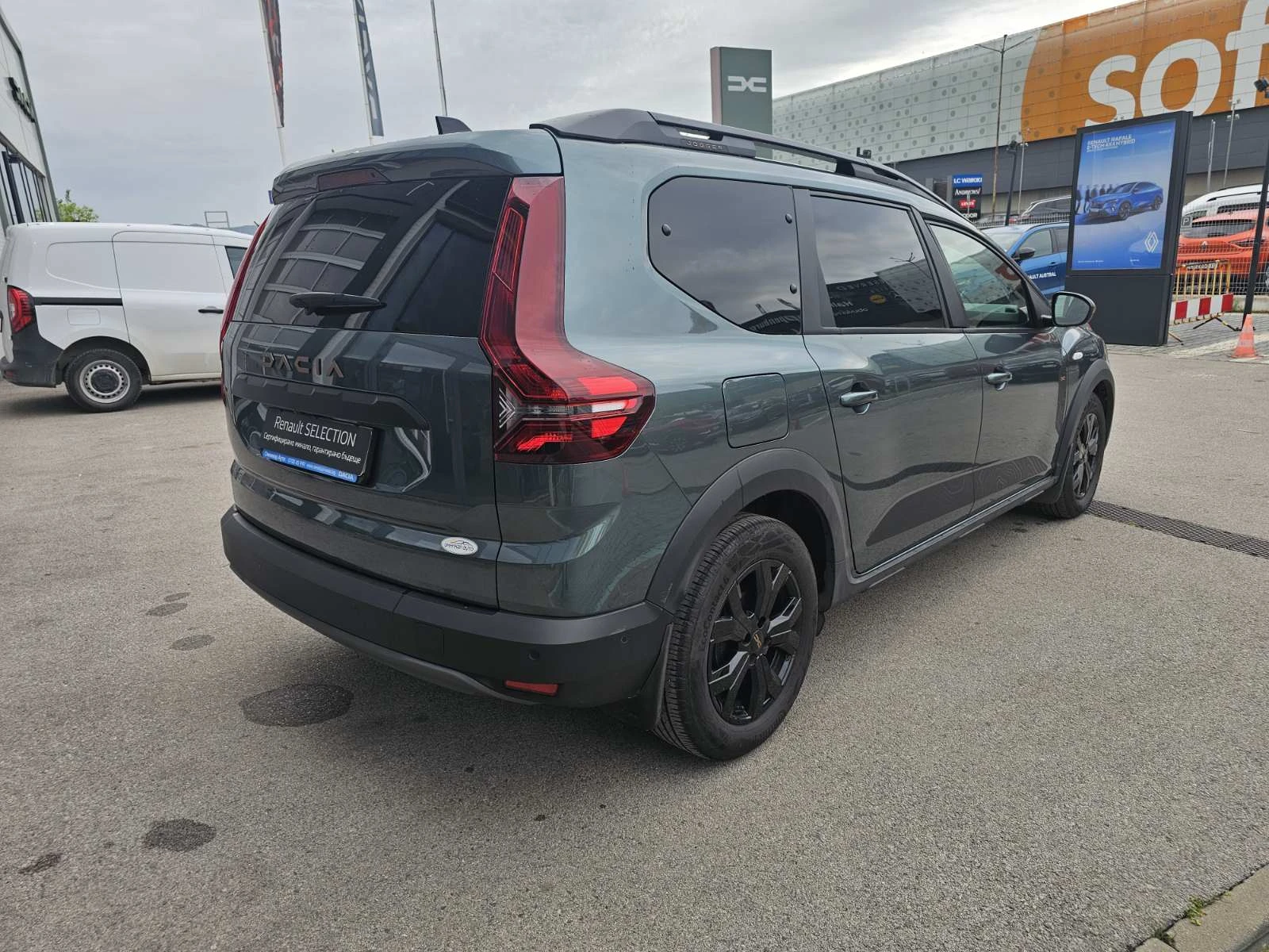 Dacia Jogger 1.0 TCe 90 Stop&Start LPG, снимка 5 - Автомобили и джипове - 54467574