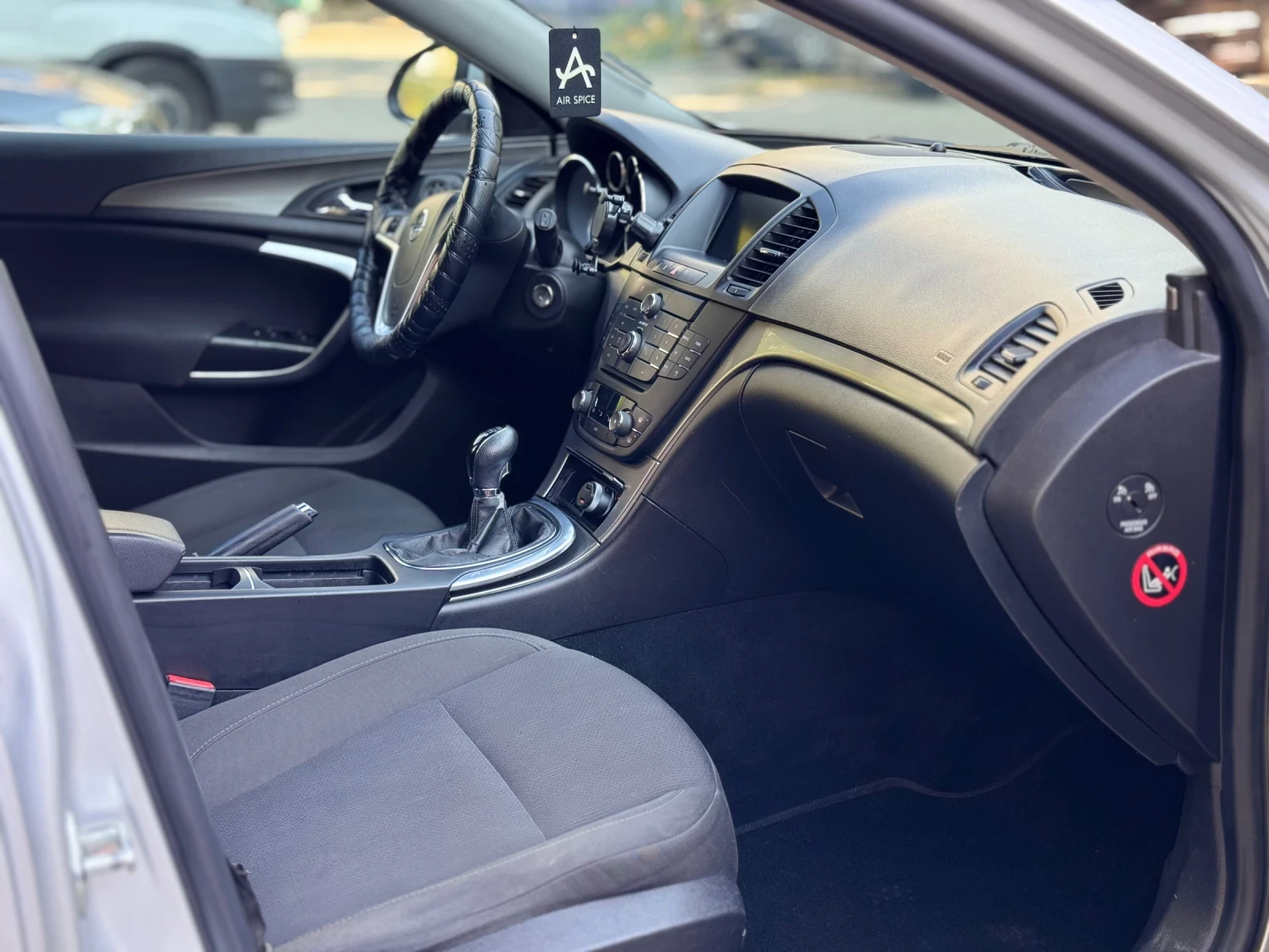 Opel Insignia, снимка 11 - Автомобили и джипове - 54727147