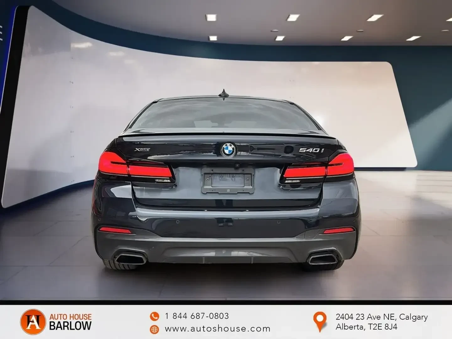 BMW 540 i xDrive М PACK | PANO | H/K | ОБДУХ | ПАМЕТ | ACC, снимка 2 - Автомобили и джипове - 55359433
