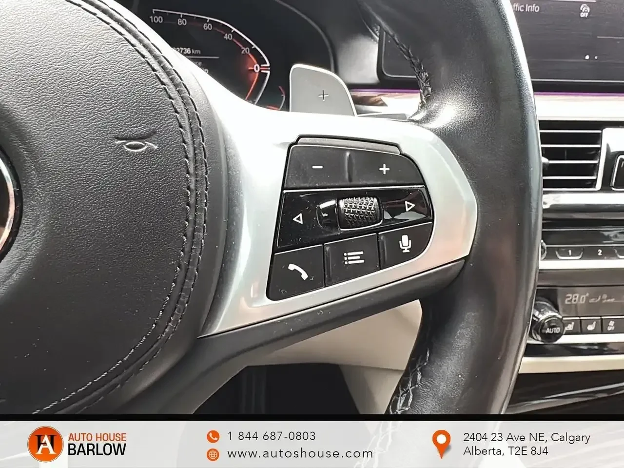 BMW 540 i xDrive М PACK | PANO | H/K | ОБДУХ | ПАМЕТ | ACC, снимка 13 - Автомобили и джипове - 55359433