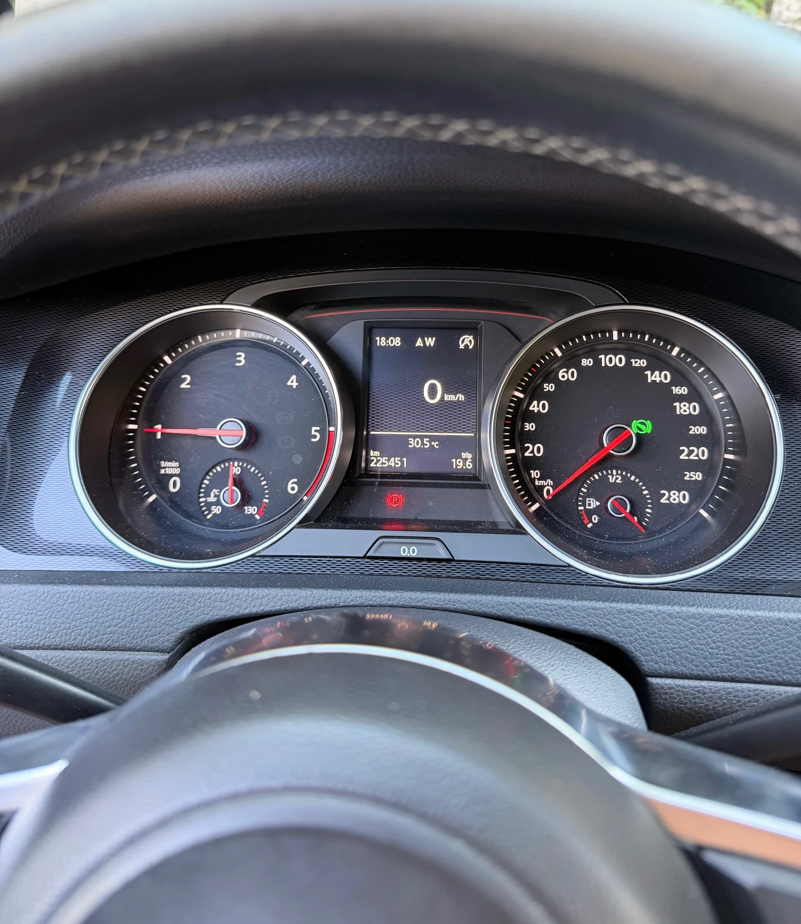 VW Golf, снимка 6 - Автомобили и джипове - 55364927