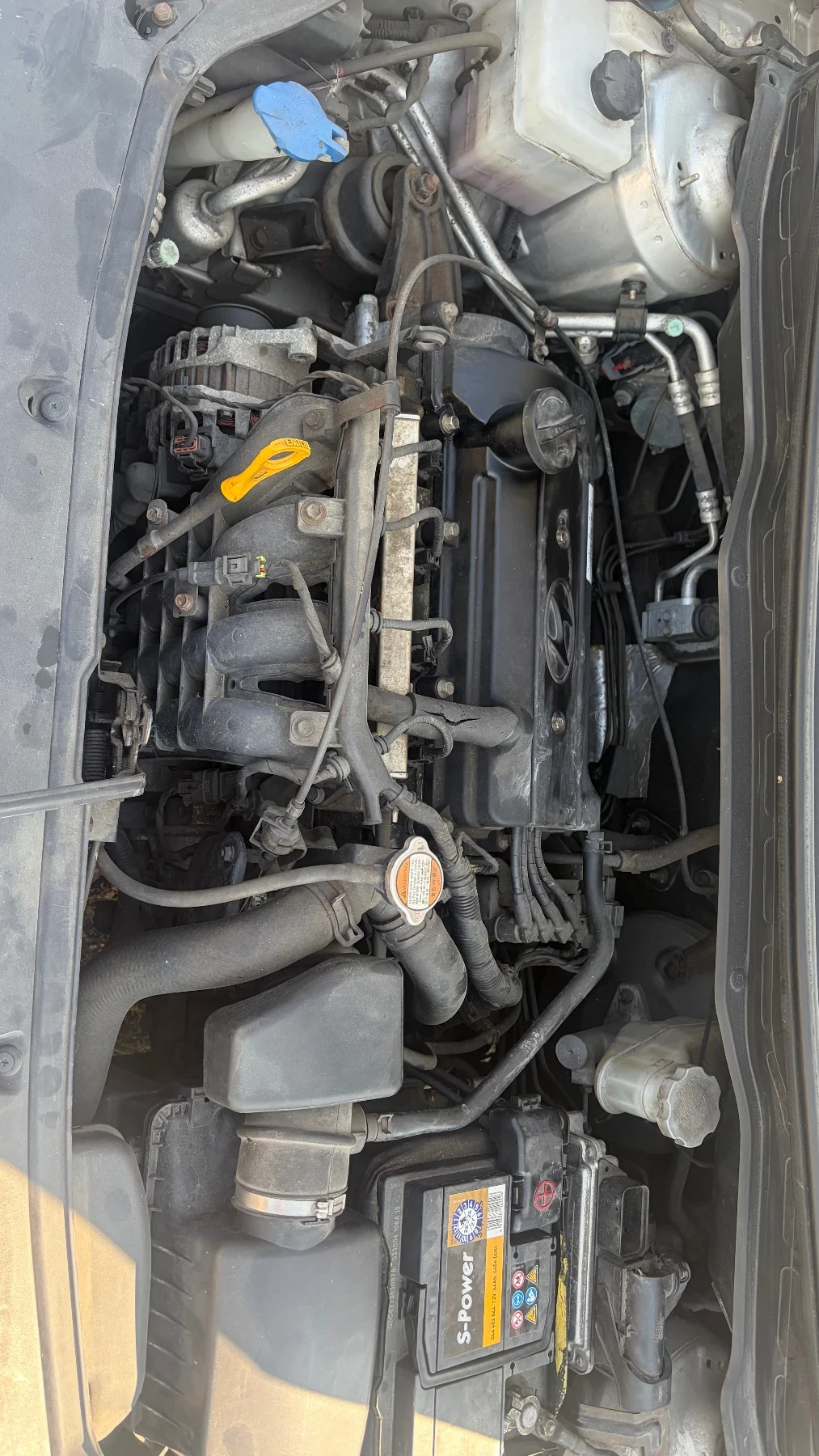 Hyundai I20 1.2i Бензин, снимка 6 - Автомобили и джипове - 55752783