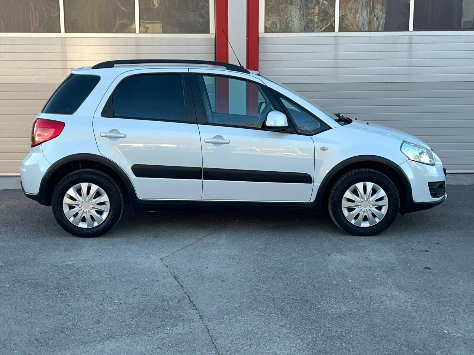 Suzuki SX4 1.6I KLIMATIK EVRO 5B ЛИЗИНГ!!!, снимка 7 - Автомобили и джипове - 55896696