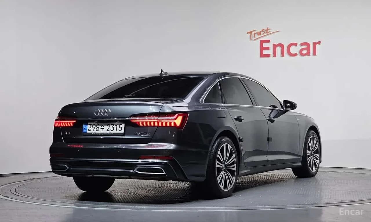 Audi A6 * 45 TFSI Quattro/ФИНАНСИРАНЕ, снимка 2 - Автомобили и джипове - 56341641