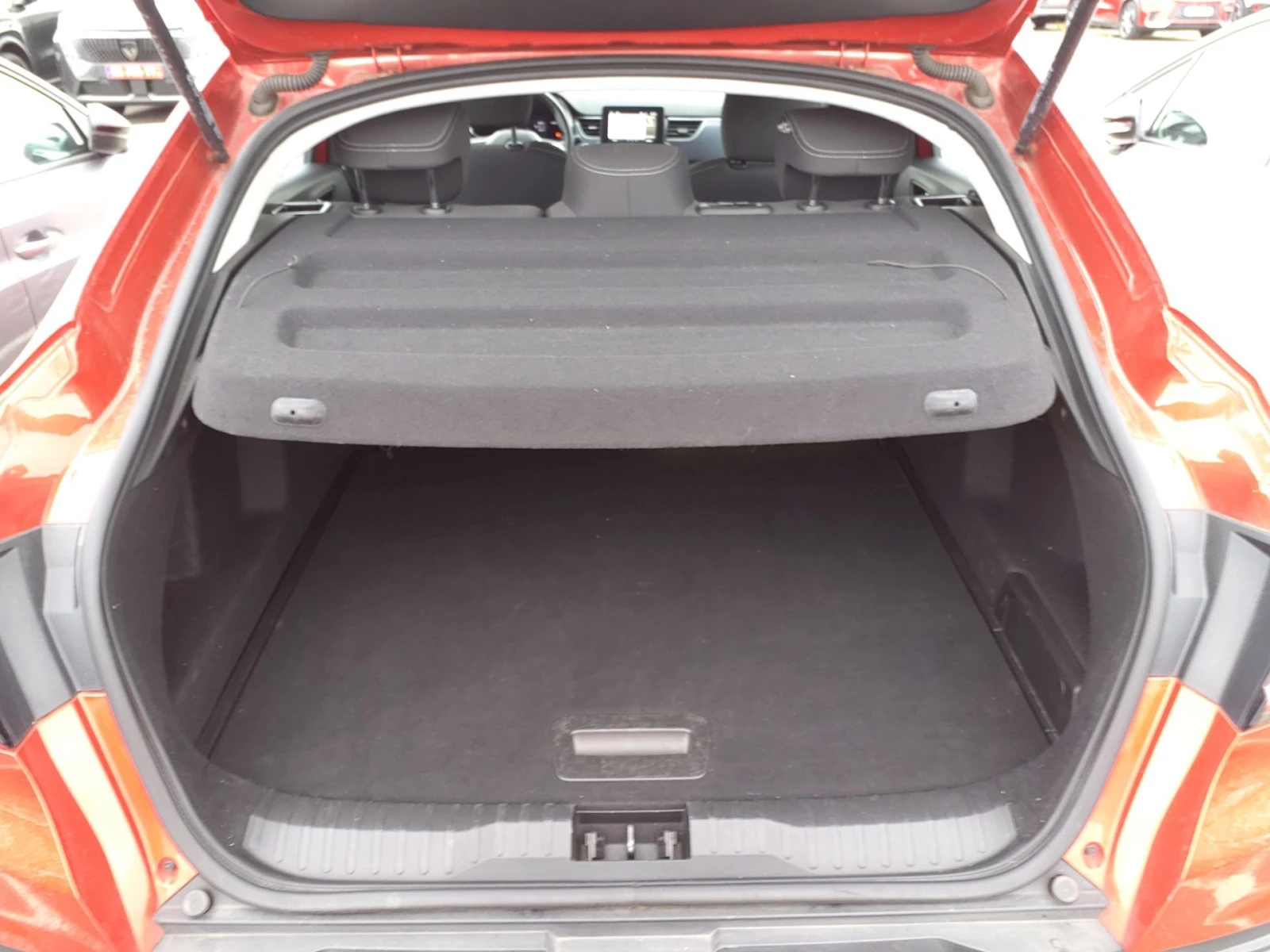 Renault Arkana  1.6 Evolution, снимка 5 - Автомобили и джипове - 56518090