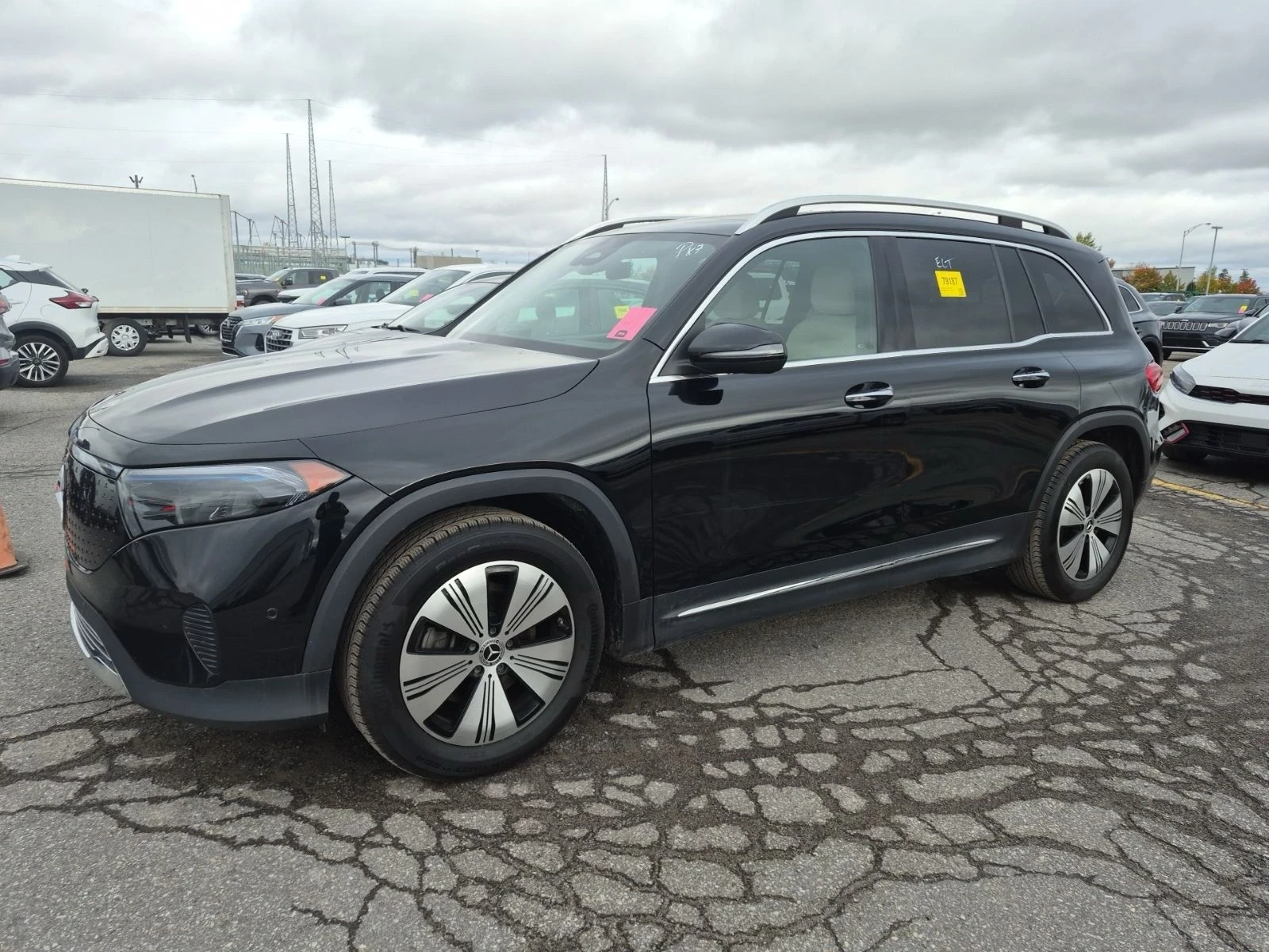 Mercedes-Benz EQB 300* Pano* Back cam* �������* Blind Spot*  | Mobile.bg � ����������� 3