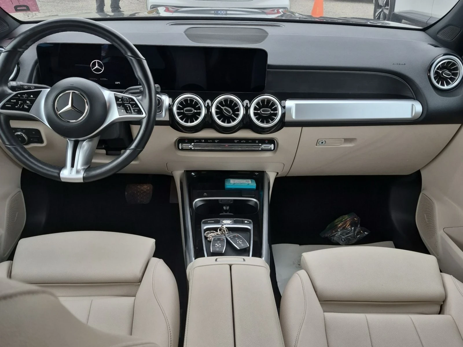 Mercedes-Benz EQB 300* Pano* Back cam* �������* Blind Spot*  | Mobile.bg � ����������� 8
