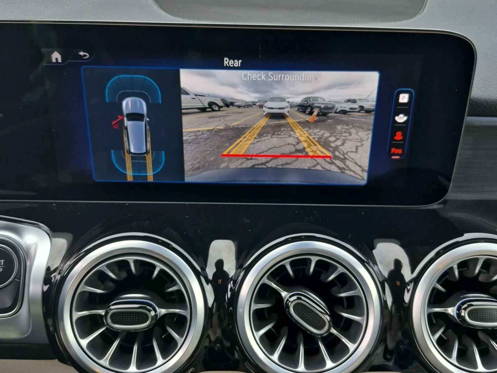 Mercedes-Benz EQB 300* Pano* Back cam* �������* Blind Spot*  | Mobile.bg � ����������� 10