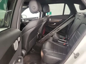 Mercedes-Benz GLC 300  CARFAX /Кожа/Подгрев/ПАНО/Навигация, снимка 12