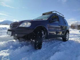 Mercedes-Benz ML 320 Of road , снимка 4