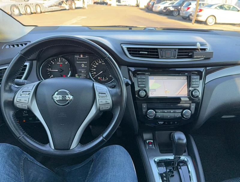 Nissan Qashqai, снимка 3 - Автомобили и джипове - 49349211