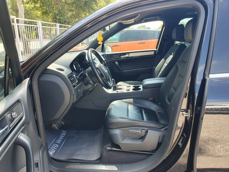 VW Touareg 3.0/239 kc, снимка 9 - Автомобили и джипове - 51271421