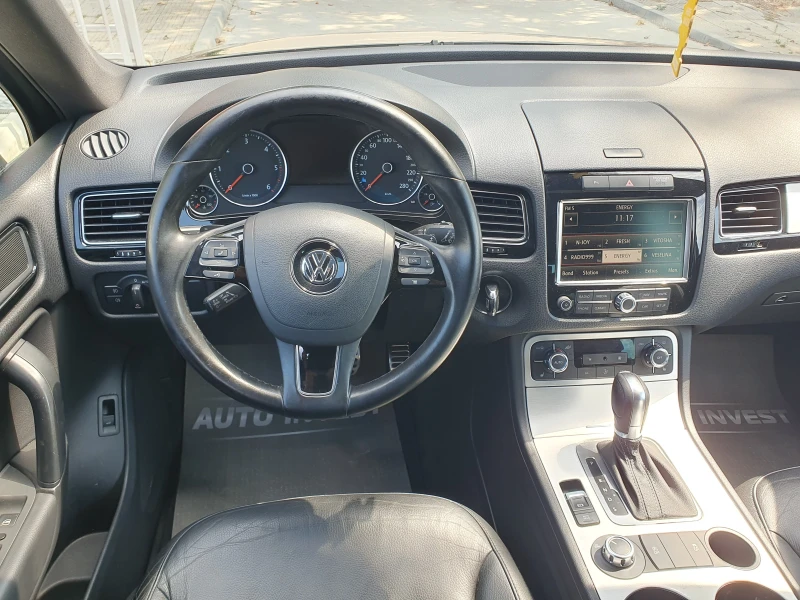 VW Touareg 3.0/239 kc, снимка 12 - Автомобили и джипове - 51271421