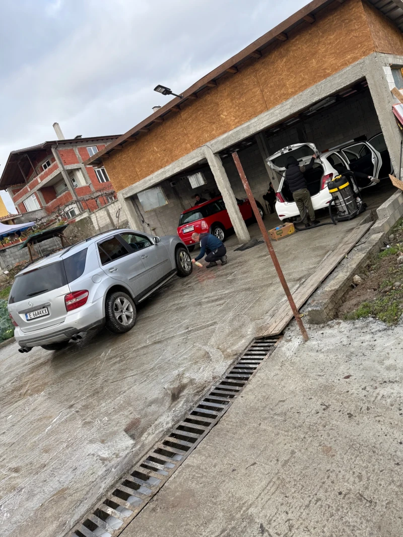 Mercedes-Benz ML 320, снимка 6 - Автомобили и джипове - 52790200