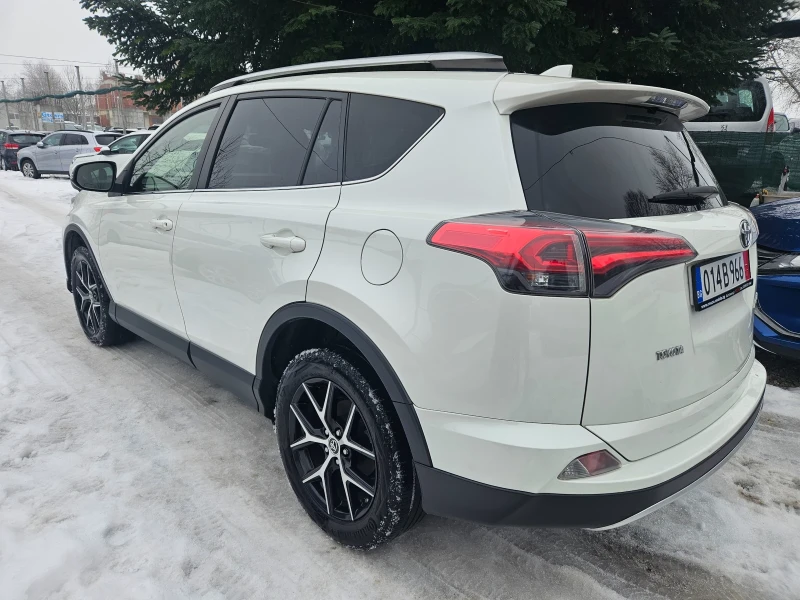 Toyota Rav4 2, 0 D4D facelift, снимка 4 - Автомобили и джипове - 52885491