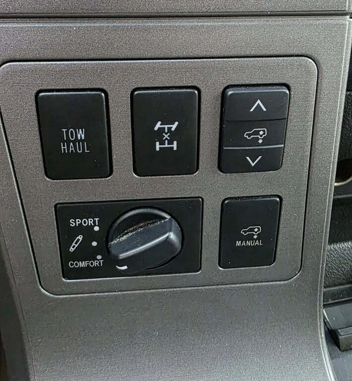 Toyota Sequoia PLATINUM* V8* ПОДГРЕВ* КОЖА - изображение 5