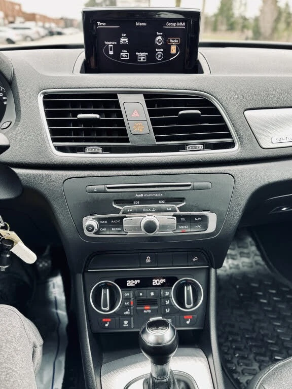 Audi Q3 quattro* Progressiv* АвтоКредит* (ЦЕНА ДО БГ), снимка 12 - Автомобили и джипове - 54215656