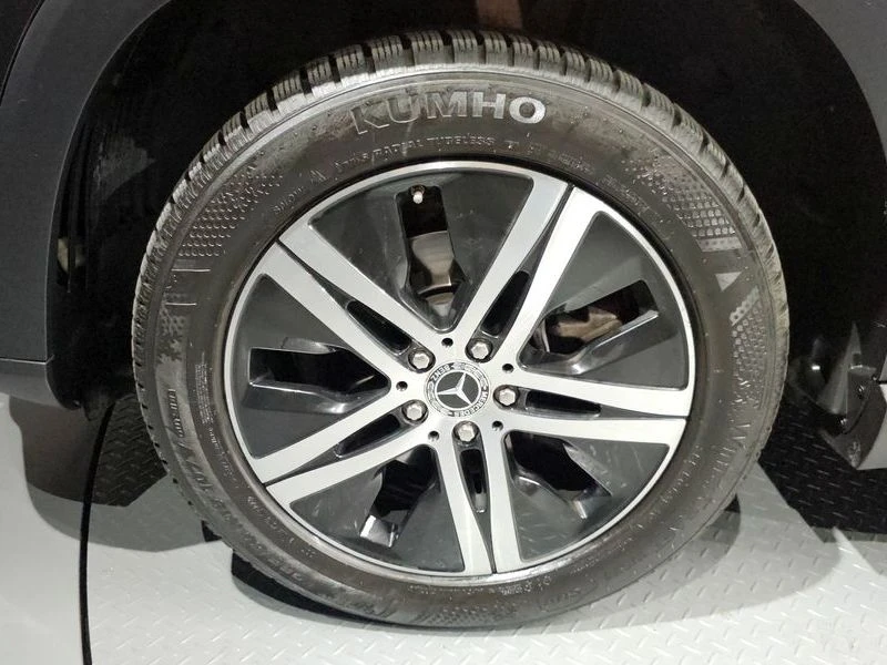 Mercedes-Benz GLE GLE300d 4MATIC| 245к.с.| ВКЛ.ТЕХНОТЕСТ, снимка 5 - Автомобили и джипове - 55264571