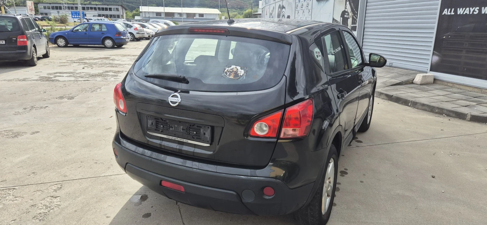 Nissan Qashqai 1.6i - изображение 7